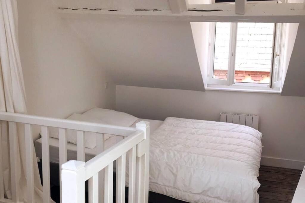 Charmante Maison De Pecheur Au Coeur De Trouville Bagian luar foto